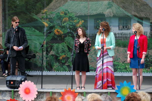 http://i.wm.pl/00/04/43/07/n/fot-dariusz-k-18dzien-dziecka-2013-1096766.jpg