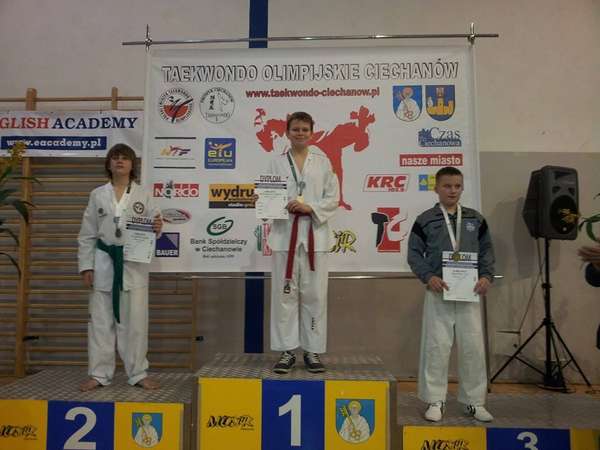 http://i.wm.pl/00/05/15/22/n/patryk-zloto-za-walki-1247638.jpg