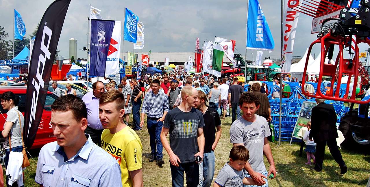 http://i.wm.pl/00/07/31/69/f/targi-czolowka2-picture5581c4e29ee44.jpg