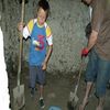 WIECZFNIA KOŚCIELNA: Ochotnicy posprzątali żołnierski grób i cztery bunkry w Windykach 
