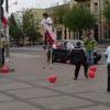 Święto Flagi w Mławie –  harcerze promowali barwy narodowe 