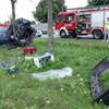 WIECZFNIA KOŚCIELNA: Wypadek na „siódemce” koło Kuklina. Kierowca i pasażerka w szpitalu