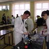 Warsztaty chemiczne z fundacją „Przyszłość w nauce” w pierwszym liceum