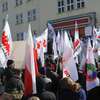 Demonstracja pod Urzędem Wojewódzkim