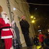 Zabawa ze Świętym Mikołajem przed ratuszem - zobacz zdjęcia 