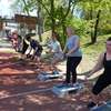 Trening przy plaży miejskiej. Olsztynianie są aktywni 
