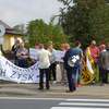 Protest przeciwko kurnikom w Uniszkach Zawadzkich 