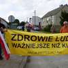 Protest przeciwko kurnikom w Uniszkach Zawadzkich 