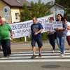 Protest przeciwko kurnikom w Uniszkach Zawadzkich 