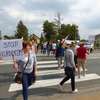 Protest przeciwko kurnikom w Uniszkach Zawadzkich 