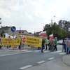 Protest przeciwko kurnikom w Uniszkach Zawadzkich 