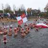 11 listopada, Narodowe Święto Niepodległości 2019 - morsy rozpoczęły sezon kąpielą w Jezioraku (Iława, 11.11.2019)