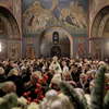 Wigilia w katedrze prawosławnej św. Michała  w Kijowie. Mszę (24 grudnia) odprawia bp. Epifaniusz  metropolita kijowski i zwierzchnik autokefalicznego Kościoła Prawosławnego Ukrainy.  Rosyjski kalendarz został porzucony